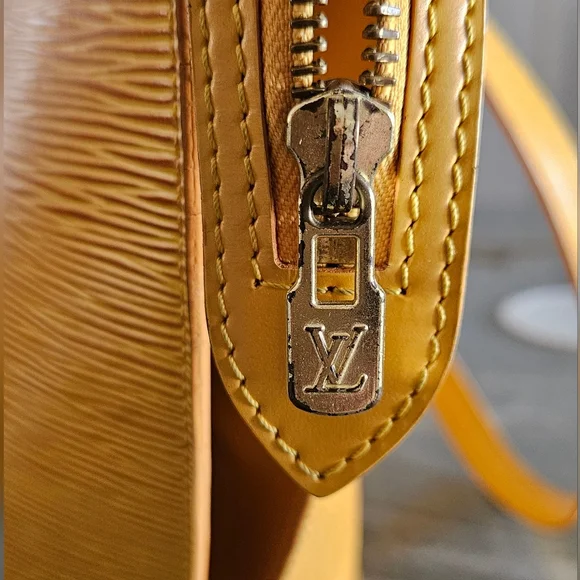 Louis Vuitton Saint-Jacques GM Yellow Epi Leather Tote Bag Vintage- Rare - Picture 16 of 16